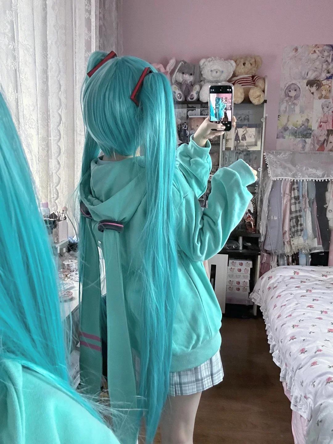 Confession Balloon Miku Twintails Green Hoodie - Image 7