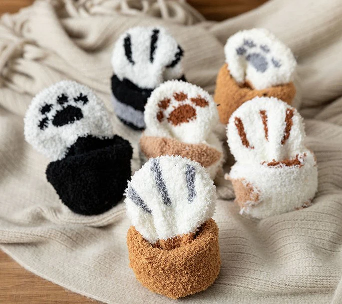 Cute Cat Paw Winter Warm Thick Plush Socks Set - Image 10