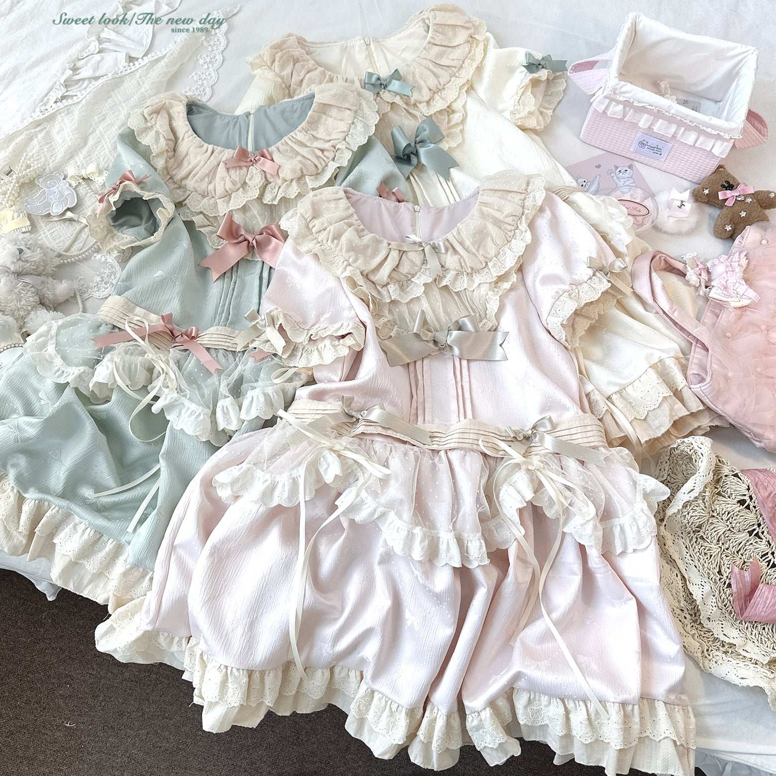 Dormir Doll Cheese Bow Pink Cream Green Puff Sleeve Dress - Image 2