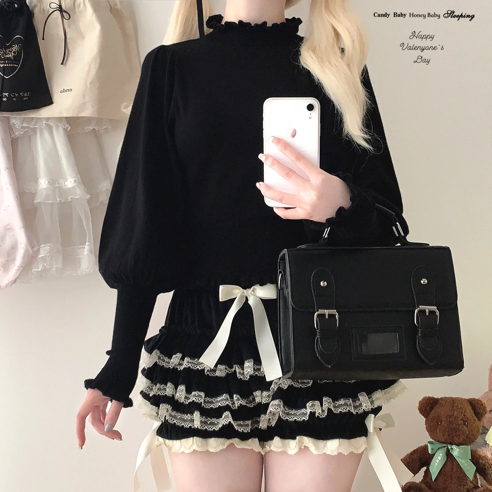Dormir Doll Lolita Winter Velvet Lace Ruffled Black Brown Cream Bloomers Shorts - Image 3