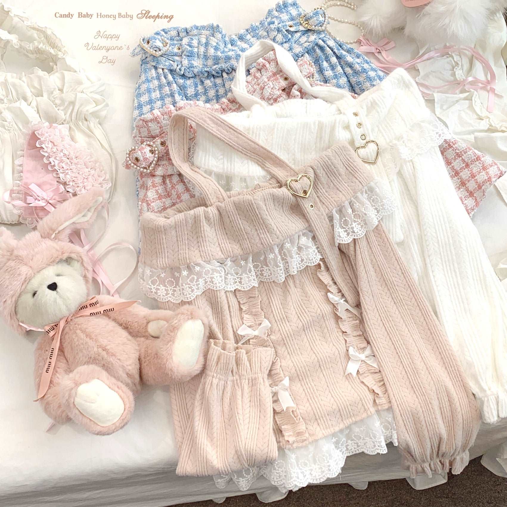 Dormir Doll Sweet Off Shoulder Halter Neck Soft Lace Sweater - Image 3