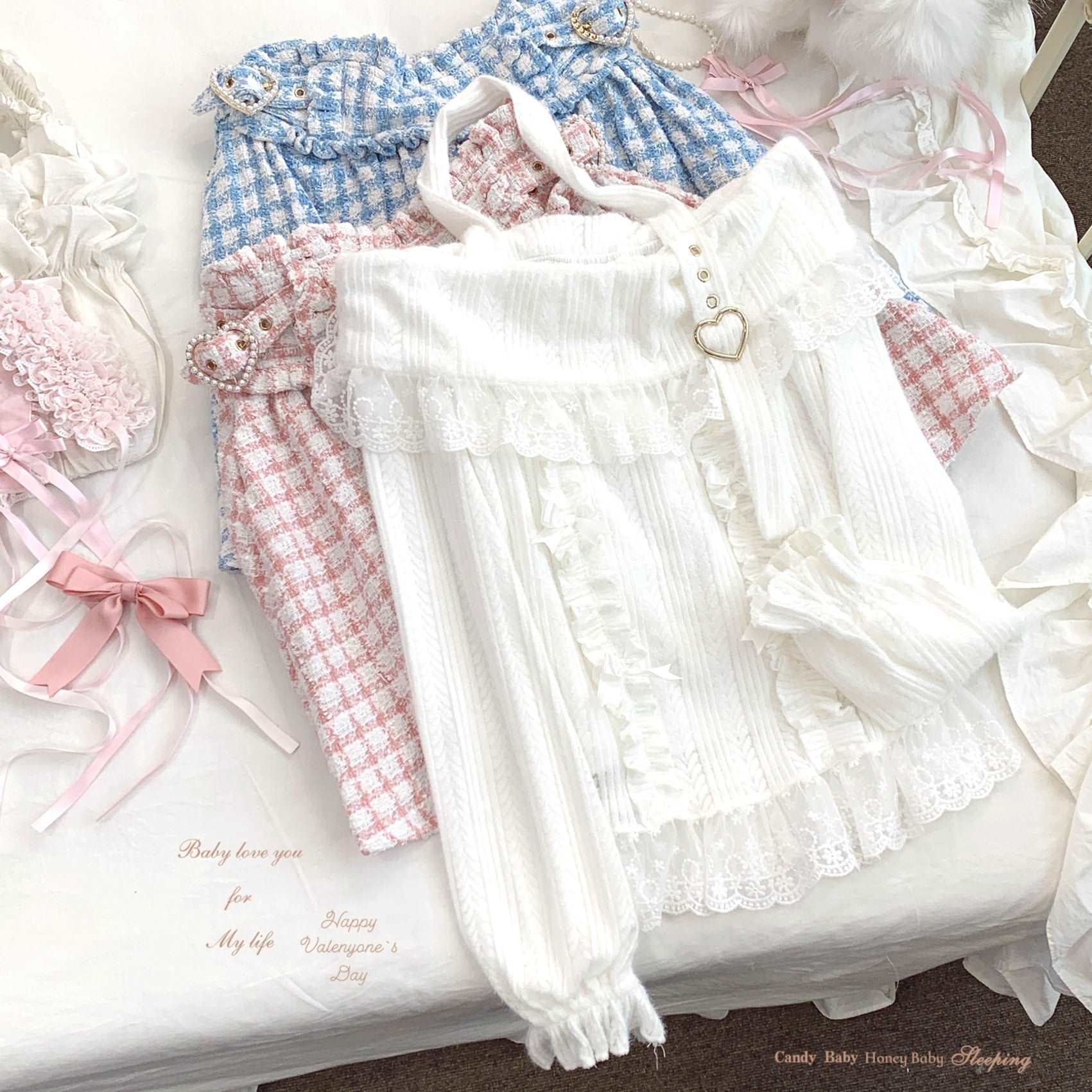 Dormir Doll Sweet Off Shoulder Halter Neck Soft Lace Sweater - Image 4