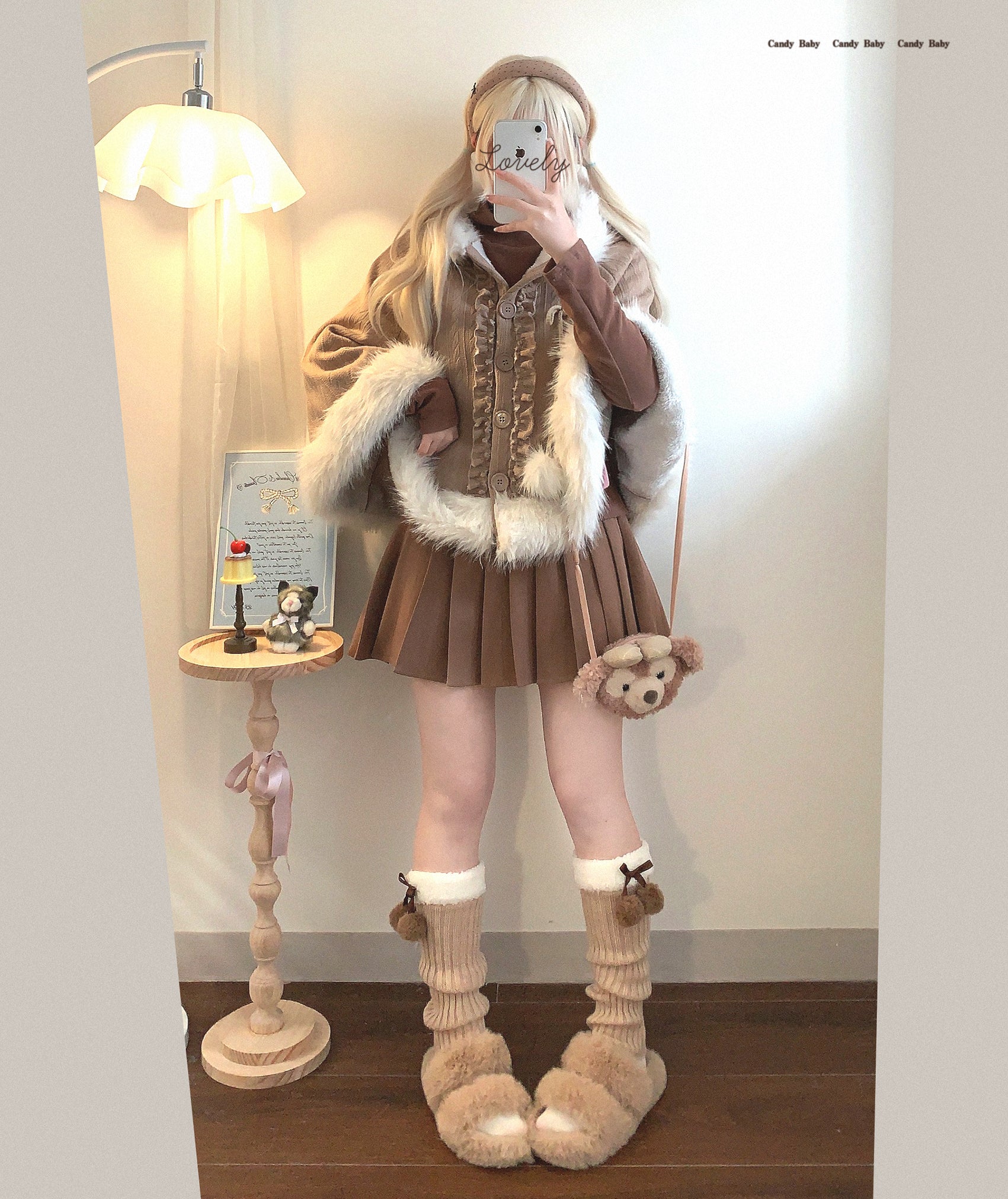 Dormir Doll Sweet Tea Brown Gray White Beige Fur Cape - Image 3