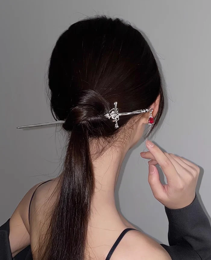 Fantasy Gothic Ancient Sword Girl Silver Red Metal Hairpin Clip Hair Accessories - Image 10