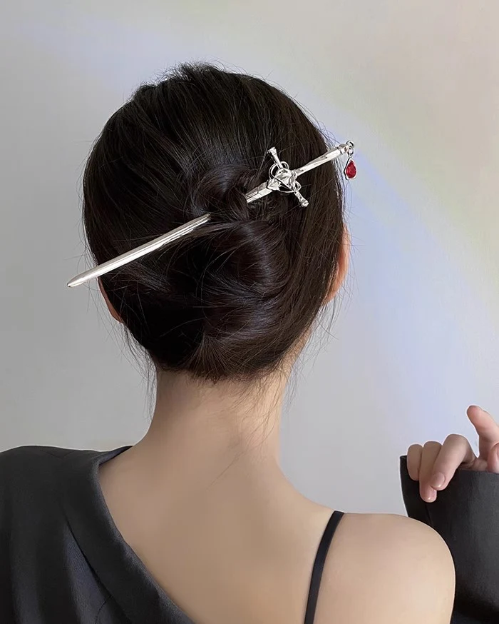 Fantasy Gothic Ancient Sword Girl Silver Red Metal Hairpin Clip Hair Accessories - Image 4