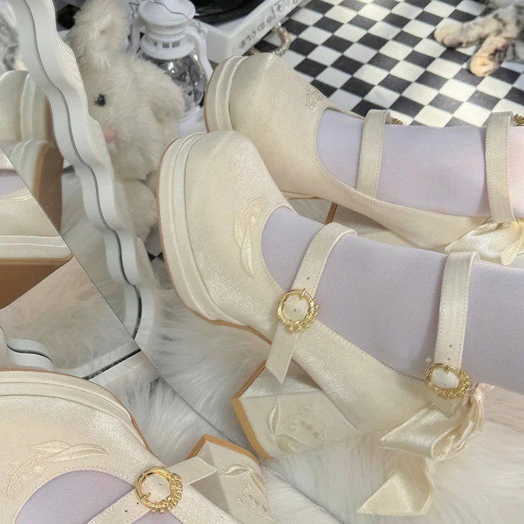 Floating Dream Lily of the Valley Mid Heels Shoes - Image 14