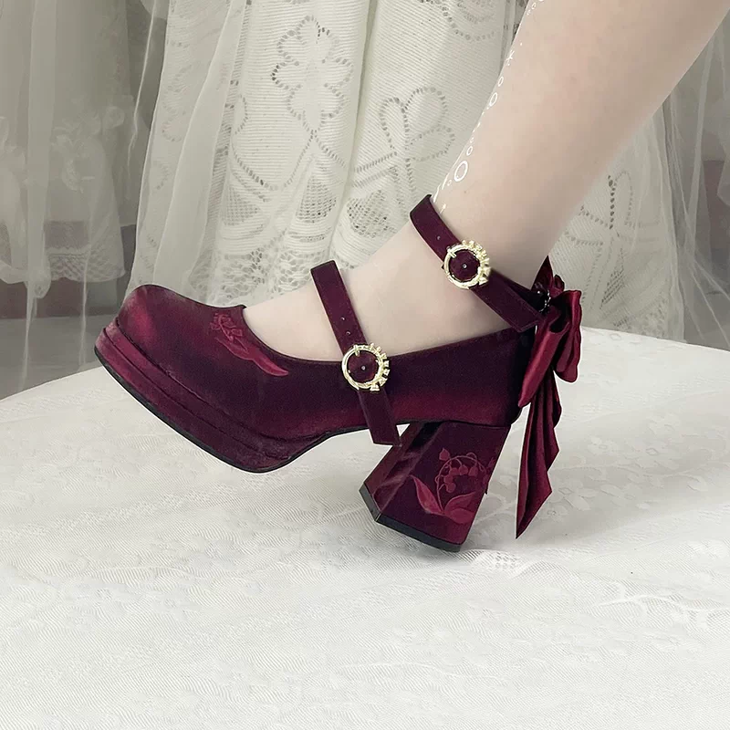 Floating Dream Lily of the Valley Mid Heels Shoes - Image 4