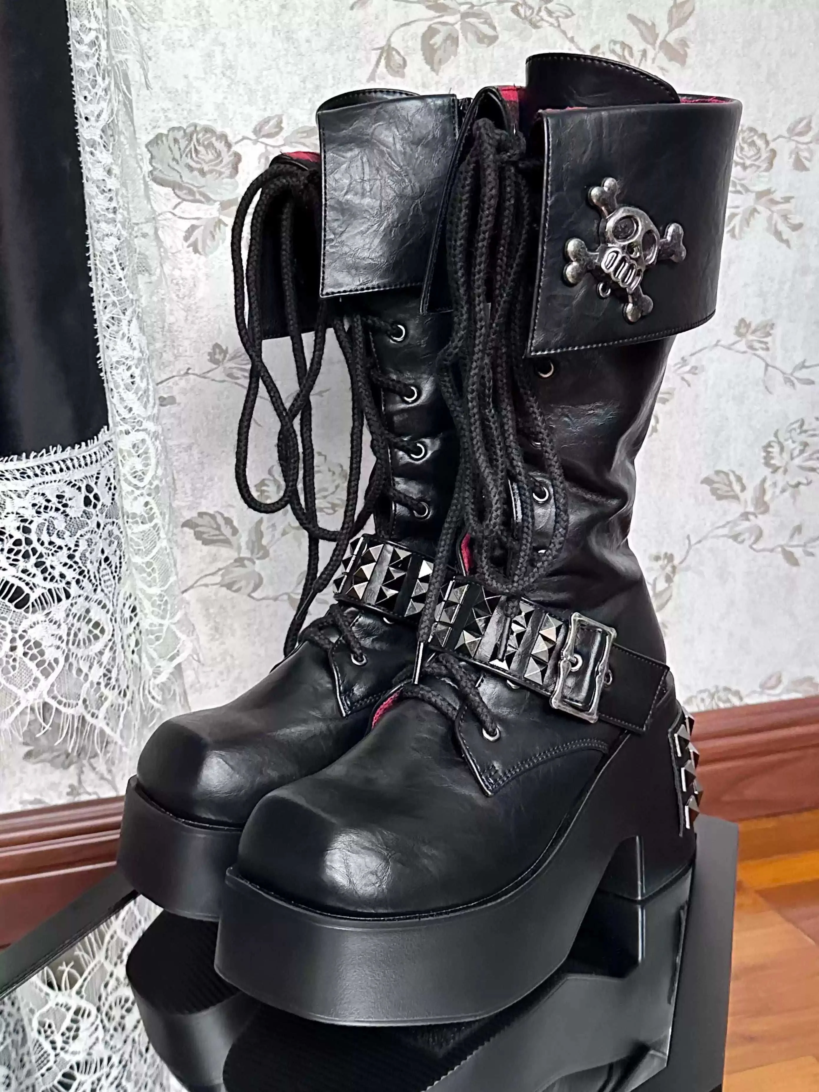 Gururu Sirenia Skull Brown Black Boots - Image 3