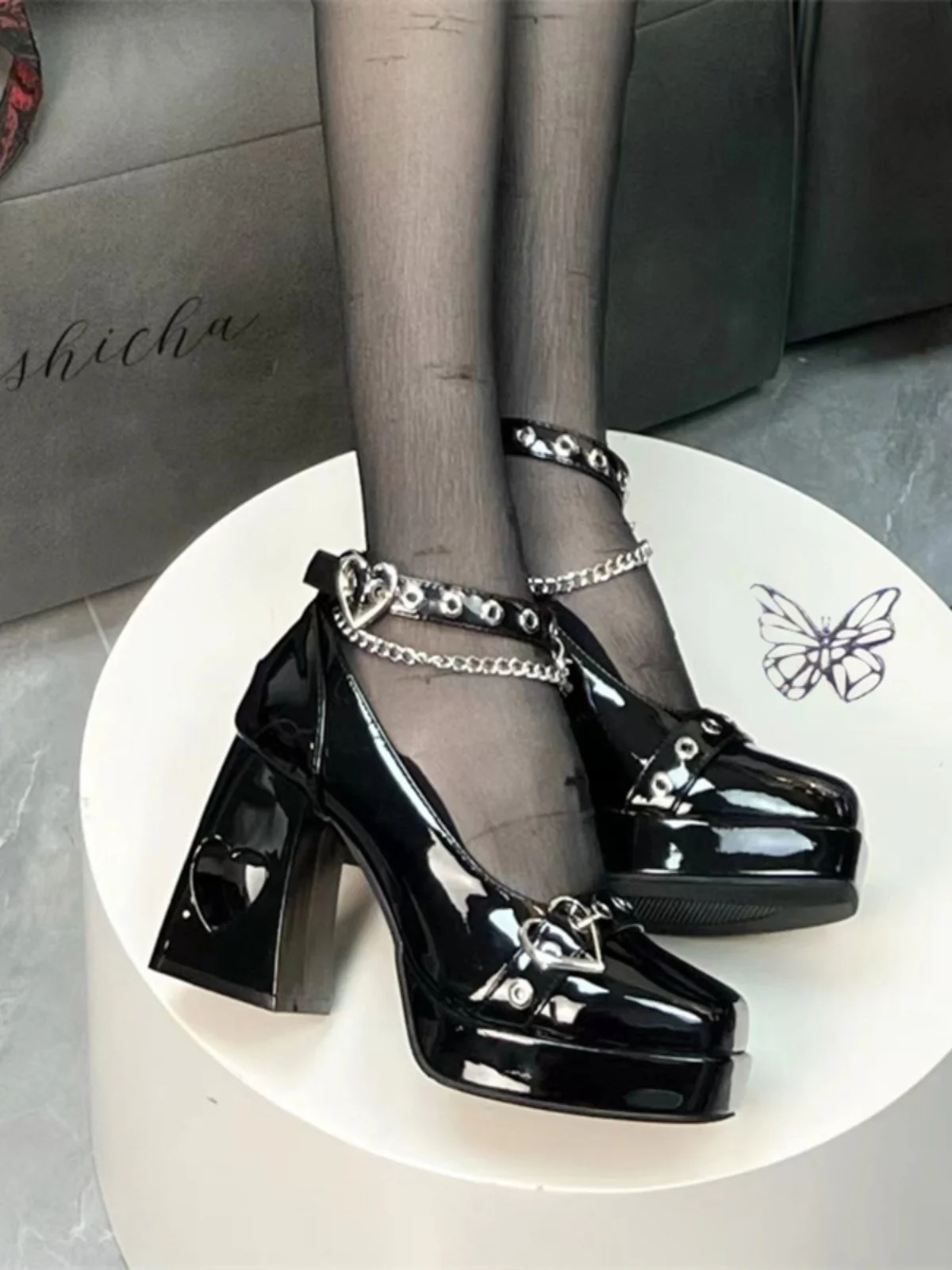 Yishicha Heart EGL Chain Shackles Square Toe High Heels Platform Shoes - Image 7