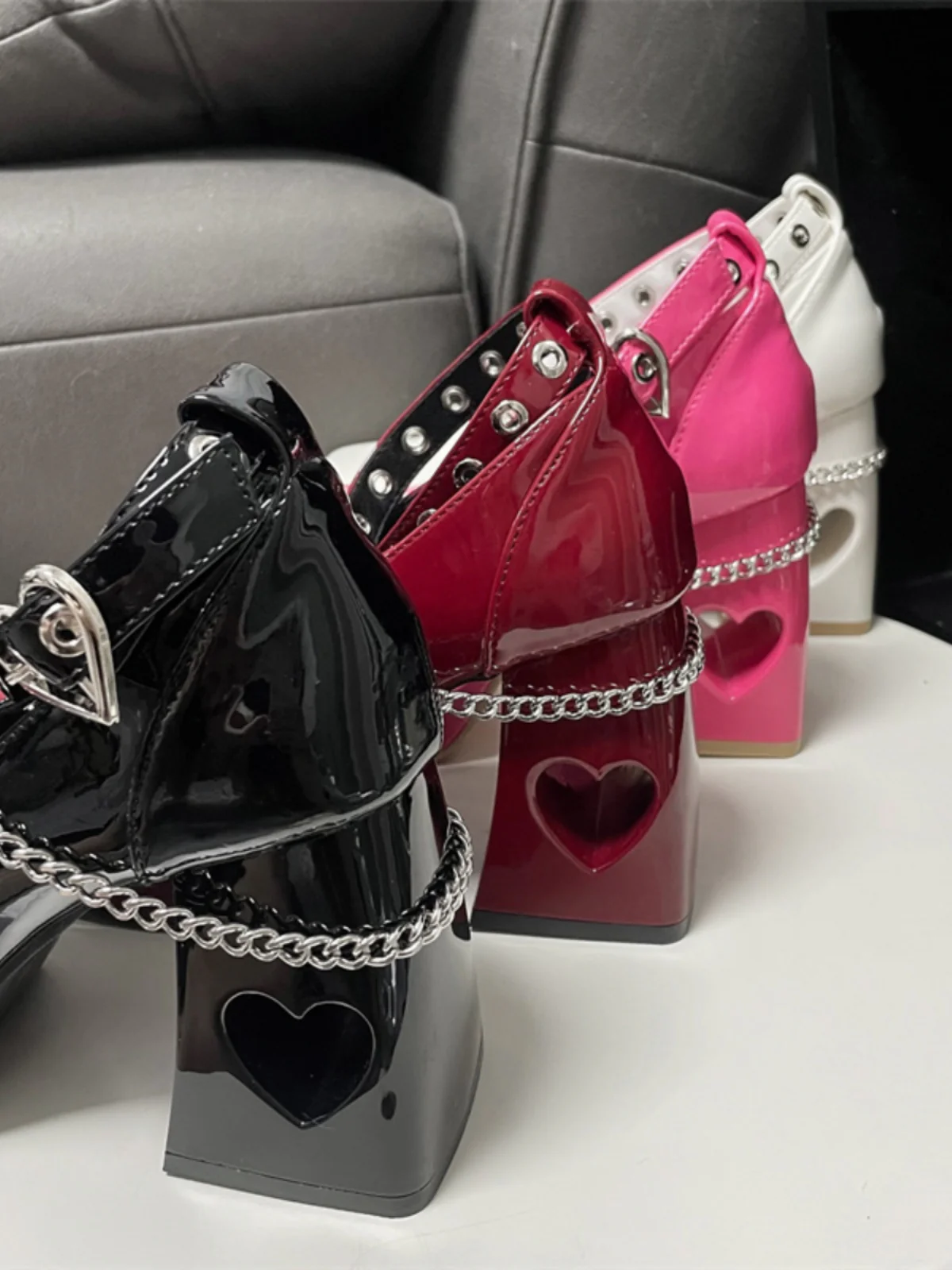Yishicha Heart EGL Chain Shackles Square Toe High Heels Platform Shoes - Image 9