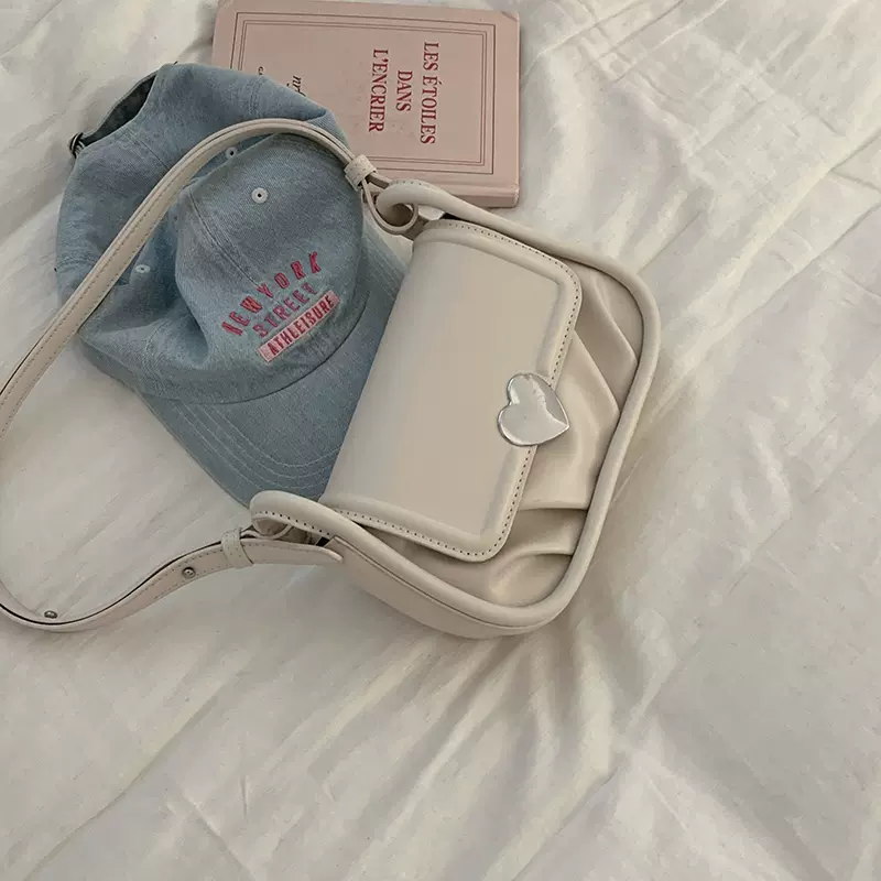 Heart Love Leather Cute Messenger Bag - Image 5