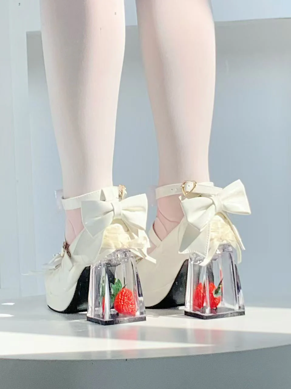 Little Anna Red Strawberry Glass High Heels - Image 4