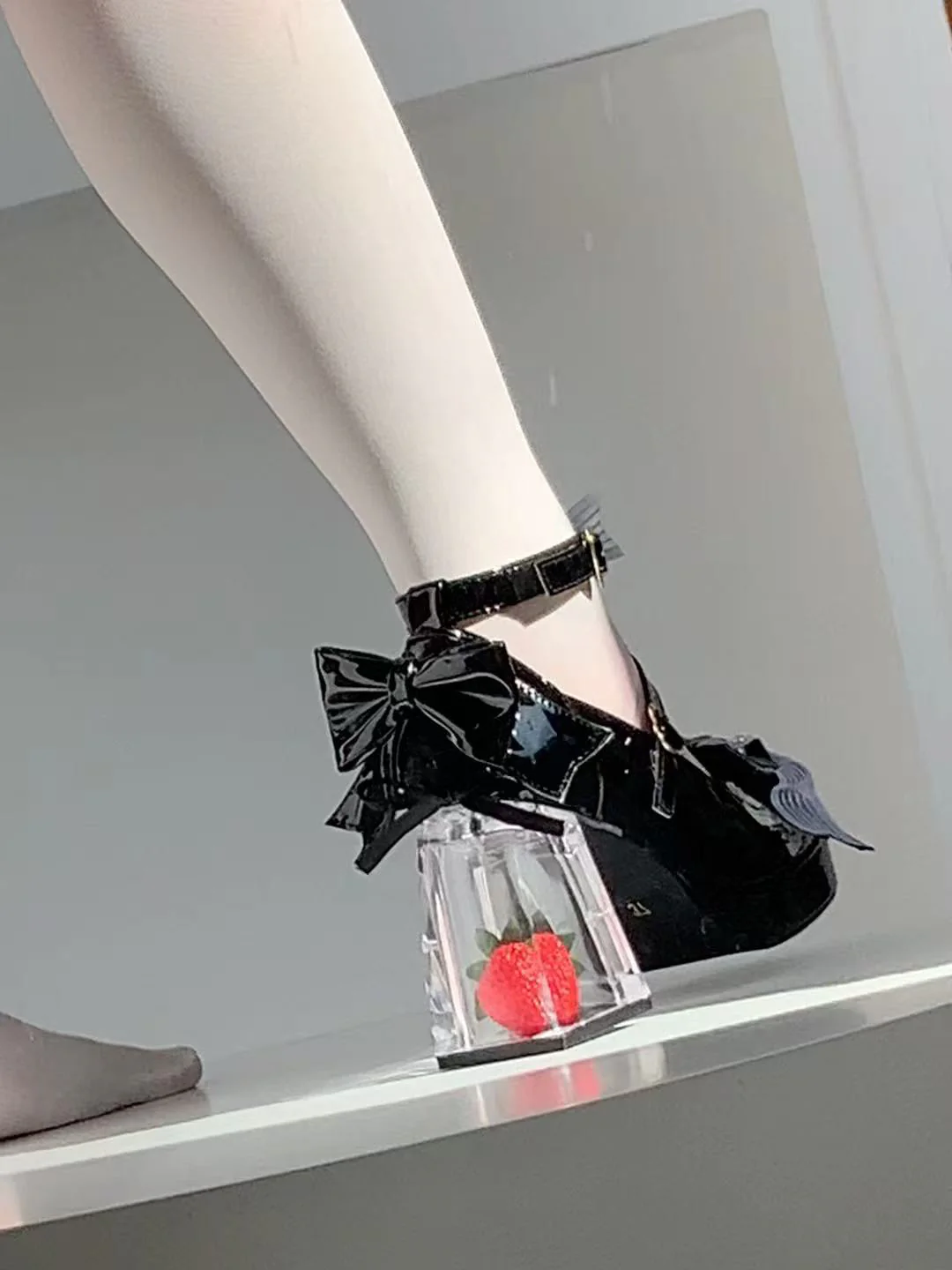 Little Anna Red Strawberry Glass High Heels - Image 5