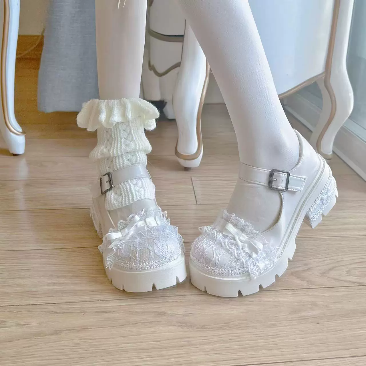Pinky Black & White Thick Soles Lace Mary Jane Shoes - Image 10