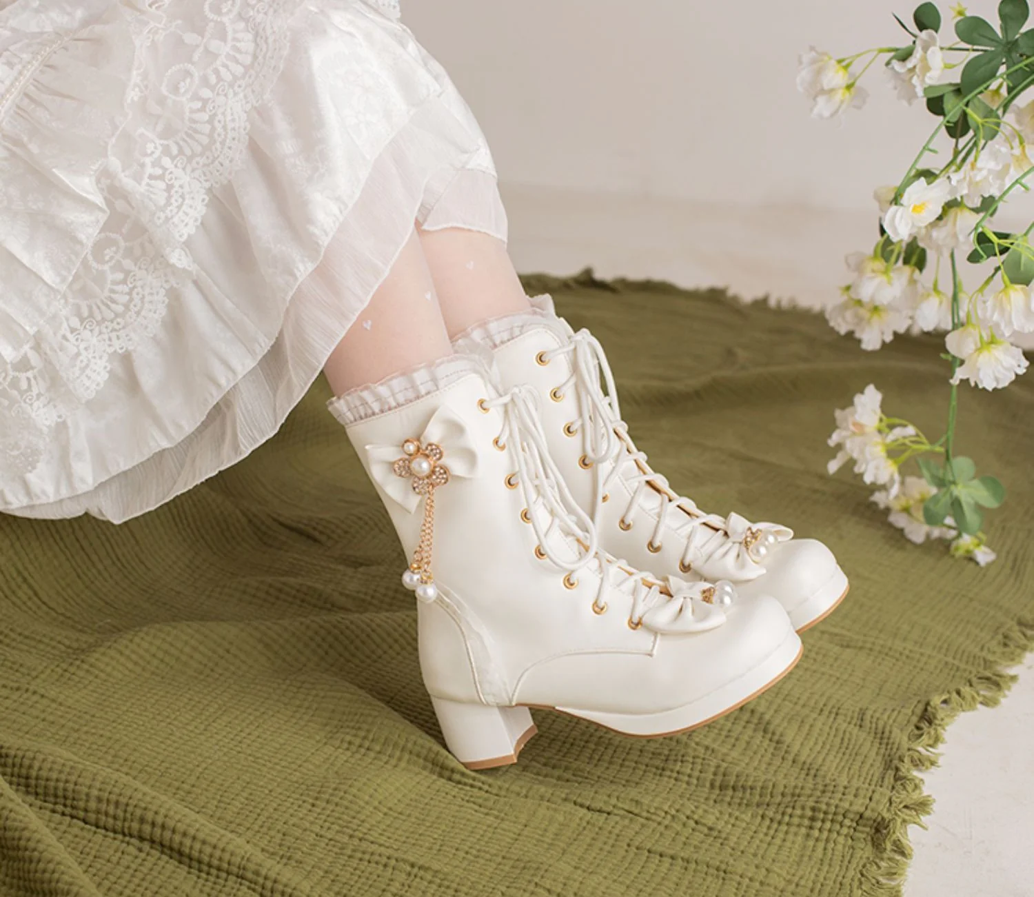 Princess Gold Diamond Chains Bow Black White Pink High Heels Shoes Boots - Image 7