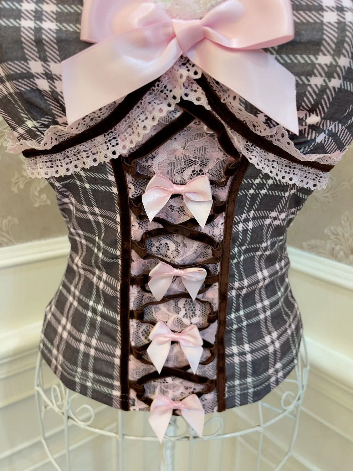 Sweetheart Princess Black Pink Plaid Coquette Camisole Tank Top - Image 3