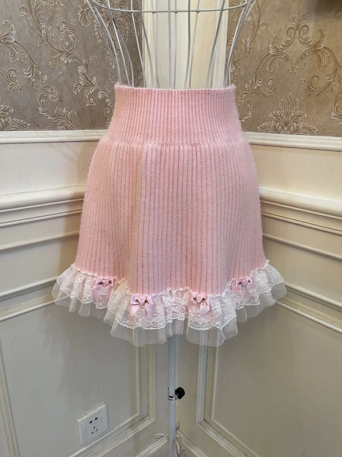 Sweetheart Princess Fantasy Flower White Halter Neck Knit Sweater Top & Pink Skirt Two Piece Set - Image 3