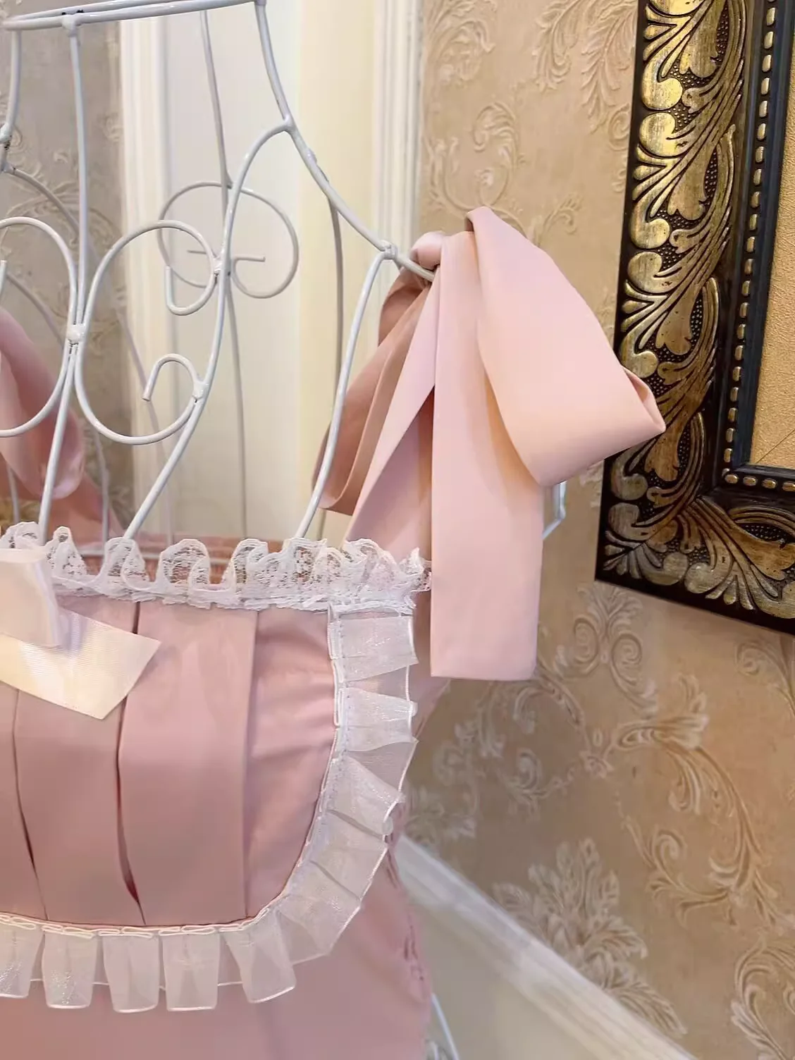 Sweetheart Princess Vintage Coquette Pink Lace Strap Tank Top Camisole - Image 3