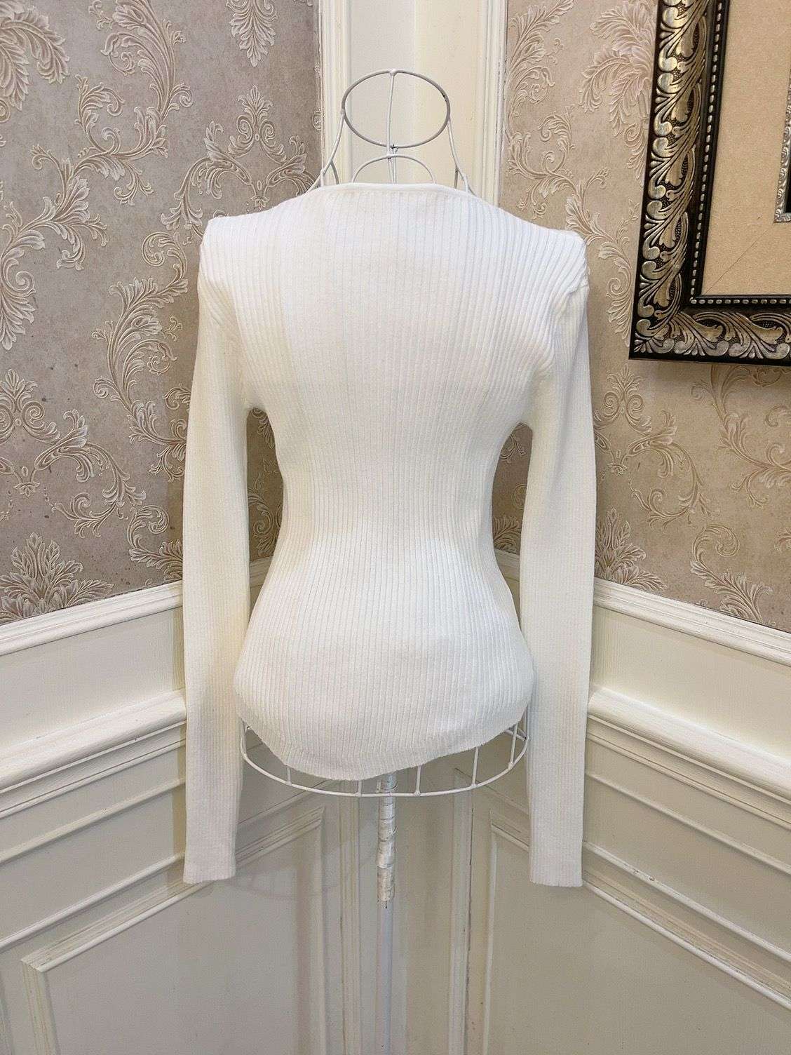 Sweetheart Princess Winter Sonata White Knit Sweater Top & Cape Set - Image 6