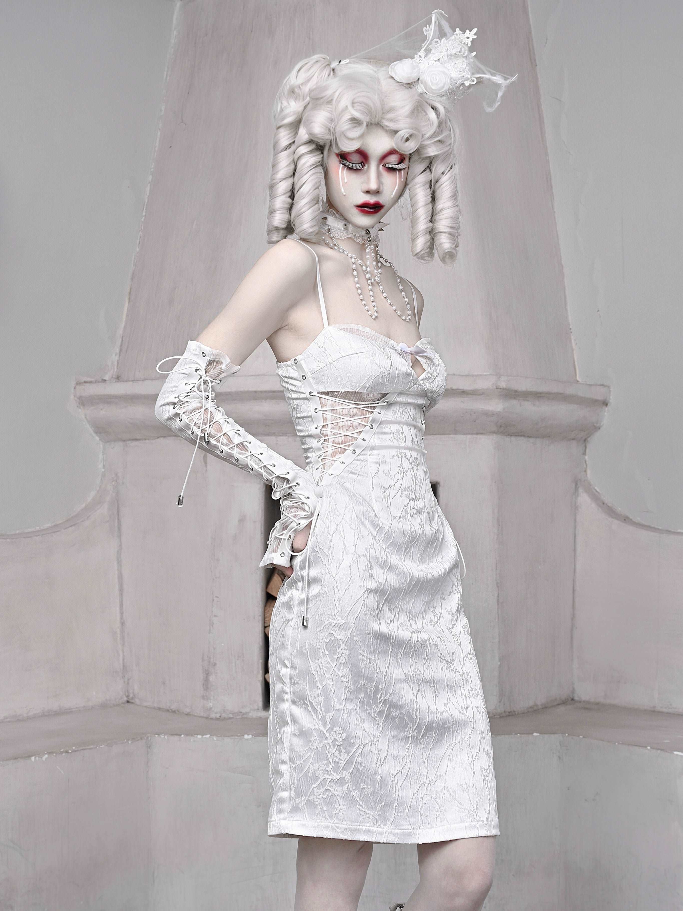 Blood Supply The White Doll Goth Jacquard Lace Fitted Dress - Image 3