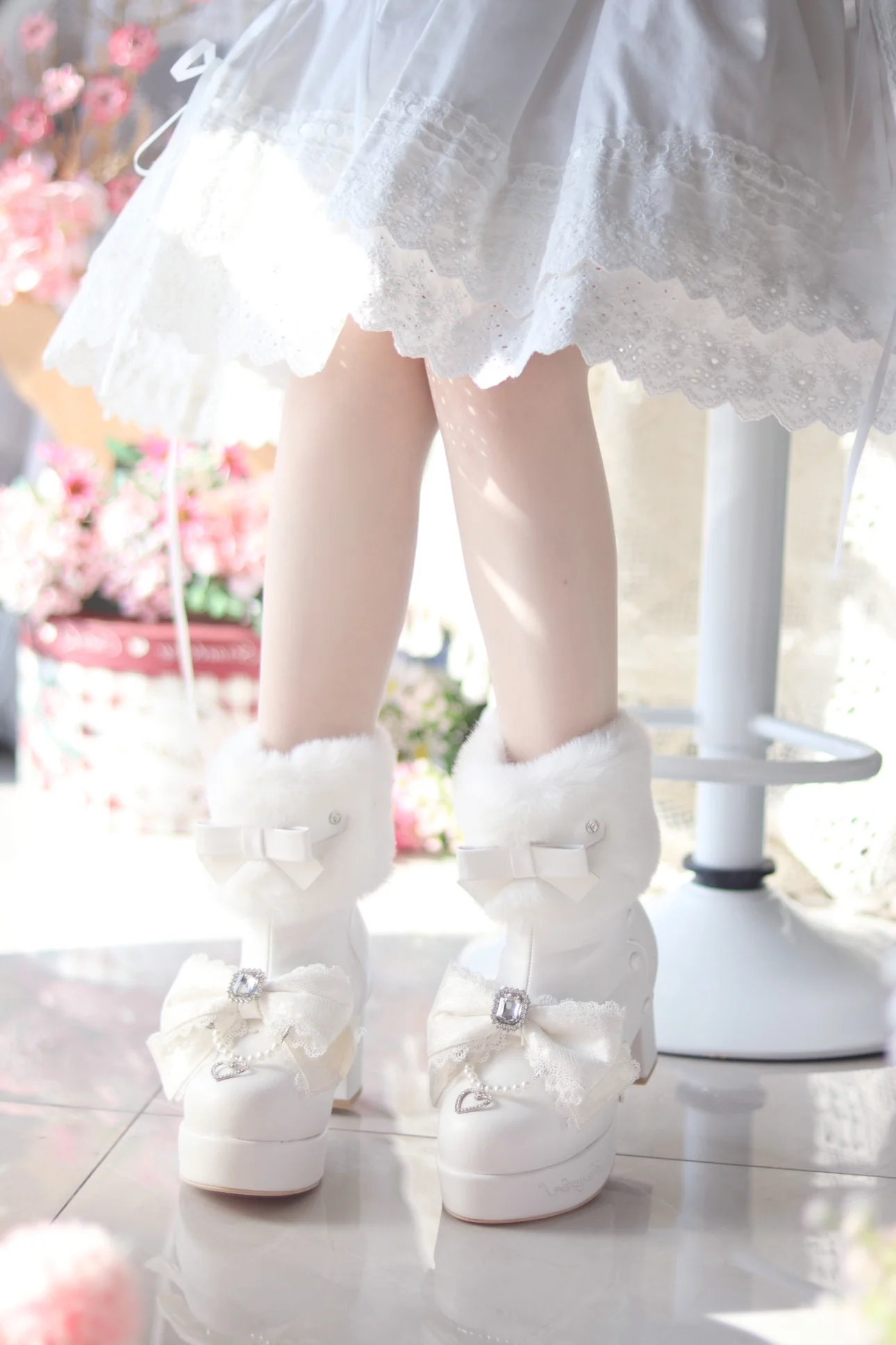 Transfer Student Late Snow Pink Black White Winter Boots Shoes - Image 9
