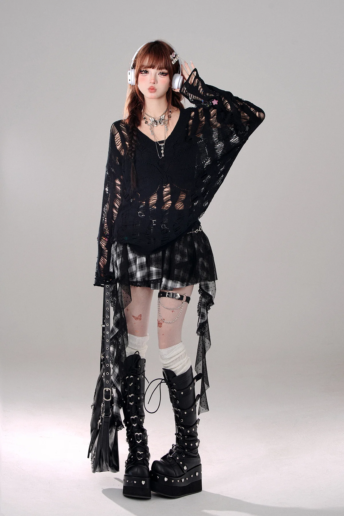 Young Eyes Hollow Butterfly Black & White Long Sleeve Knit Top - Image 4