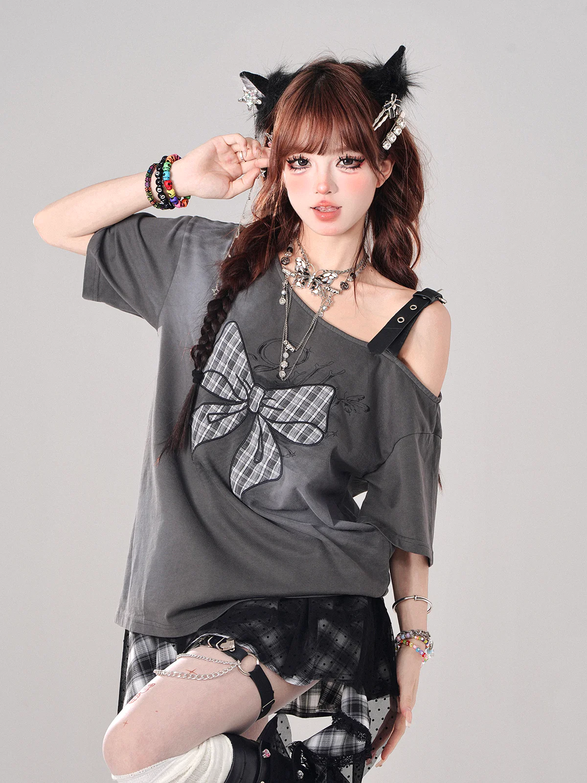 Young Eyes Plaid Bow Gray & White Off Shoulder Oversize Top - Image 2