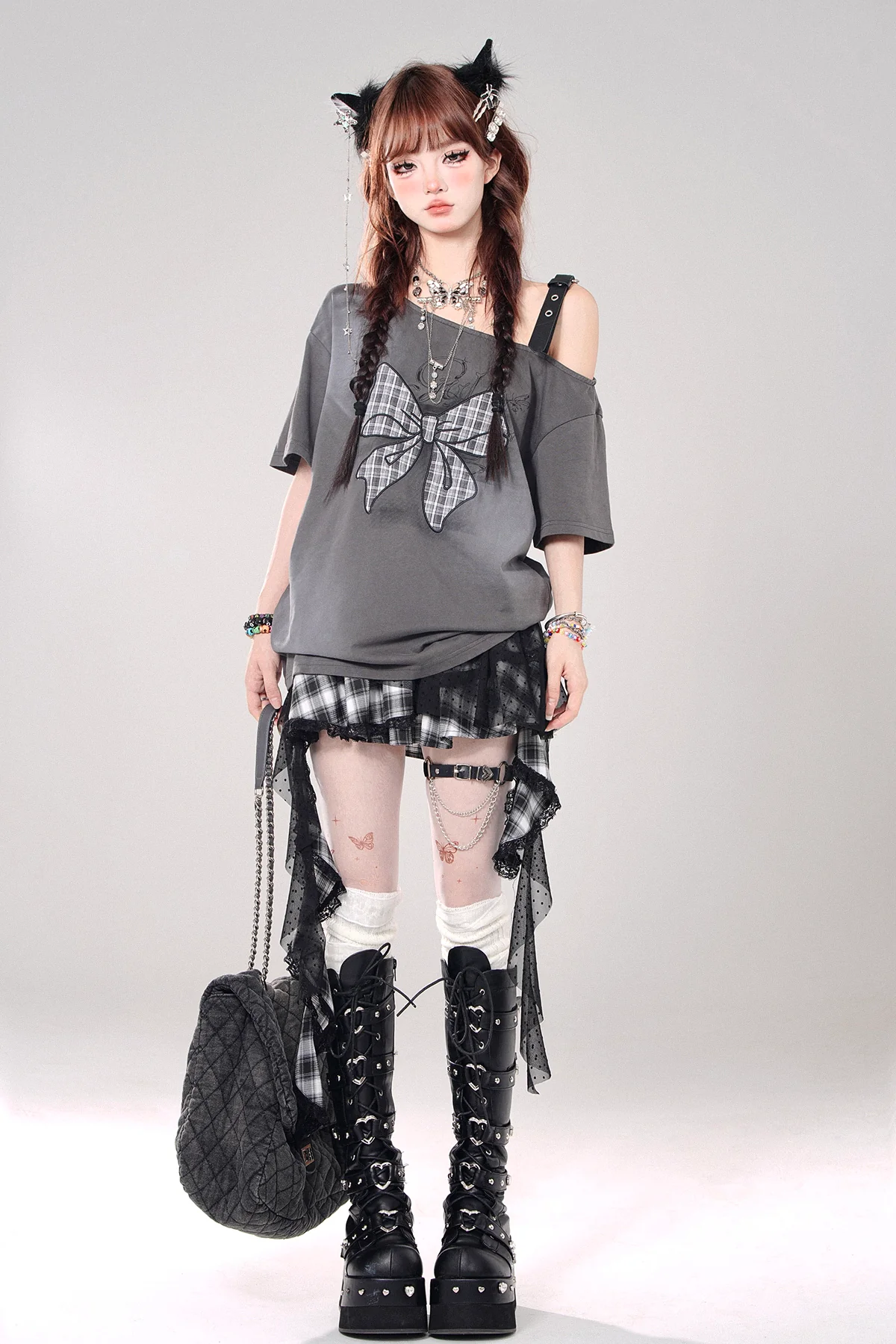Young Eyes Plaid Bow Gray & White Off Shoulder Oversize Top - Image 5
